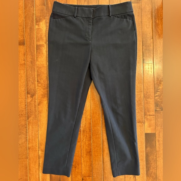 LOFT Pants - LOFT Navy Marisa Skinny Ankle Pant Size 8